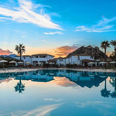 Marina Torre Navarrese Resort 圣玛丽亚纳瓦雷 外观 照片