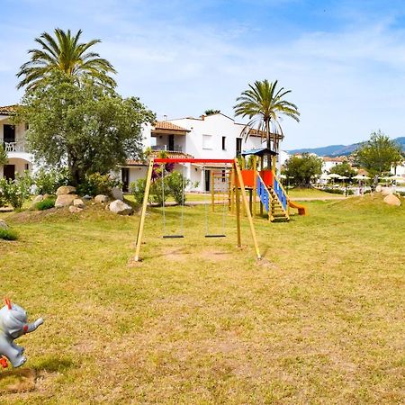 Marina Torre Navarrese Resort 圣玛丽亚纳瓦雷 外观 照片