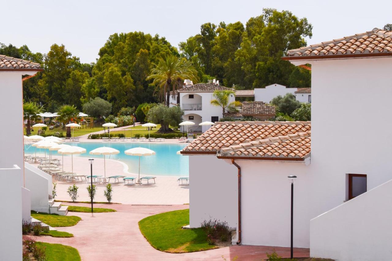Marina Torre Navarrese Resort 圣玛丽亚纳瓦雷 外观 照片