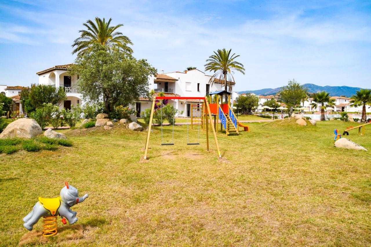 Marina Torre Navarrese Resort 圣玛丽亚纳瓦雷 外观 照片